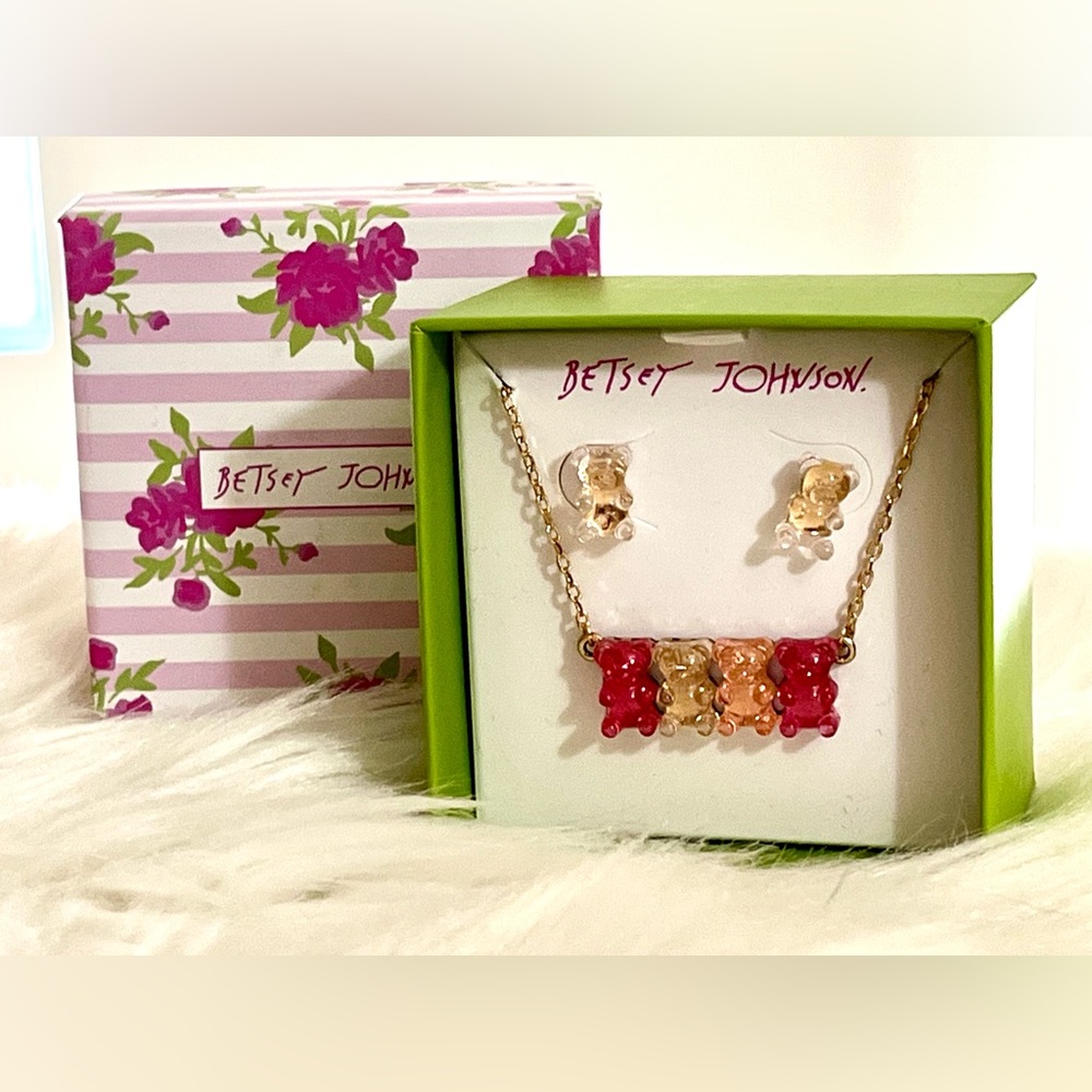 NEW!!! Betsey Johnson Gummy Bear Necklace Earrings Set